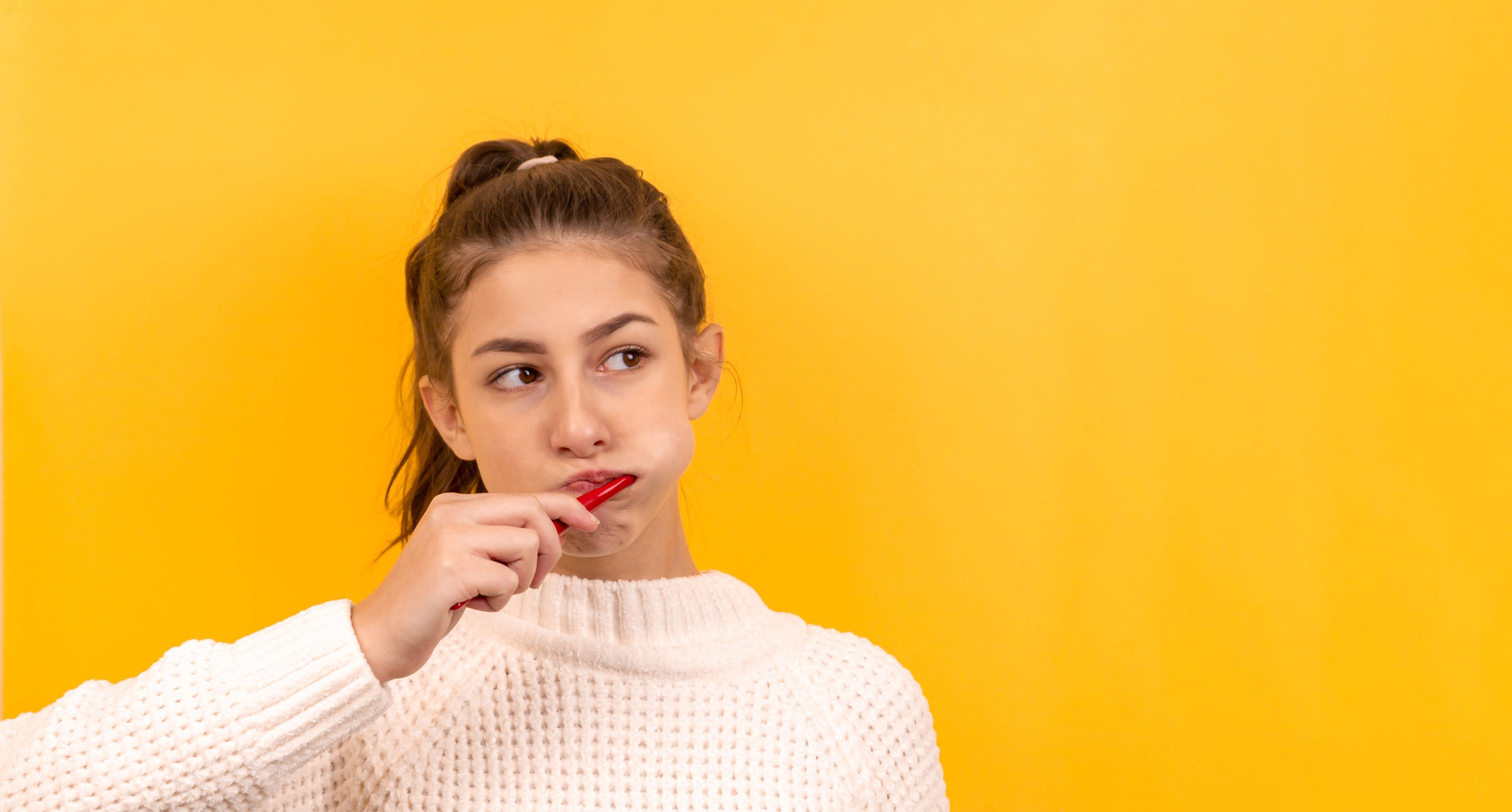 Whiten your teeth naturally | Practising good oral hygiene is the best way to maintain your pearly whites. ites
